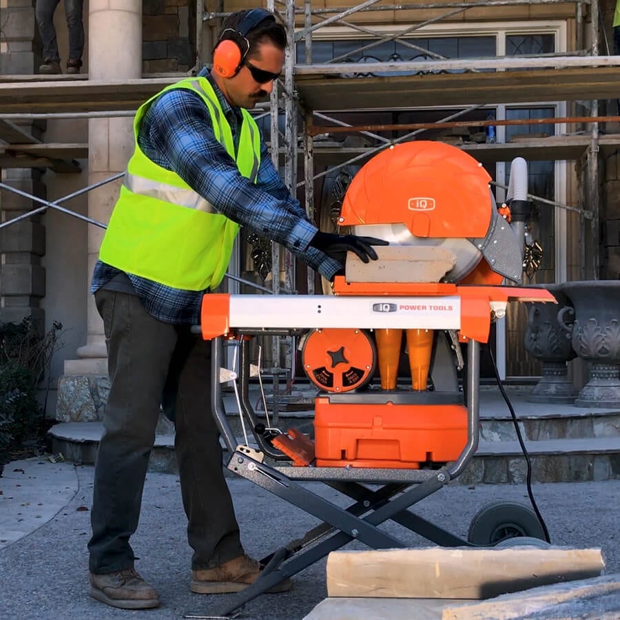 The iQMS362 Dust Control Masonry Saw Cromwell Concrete